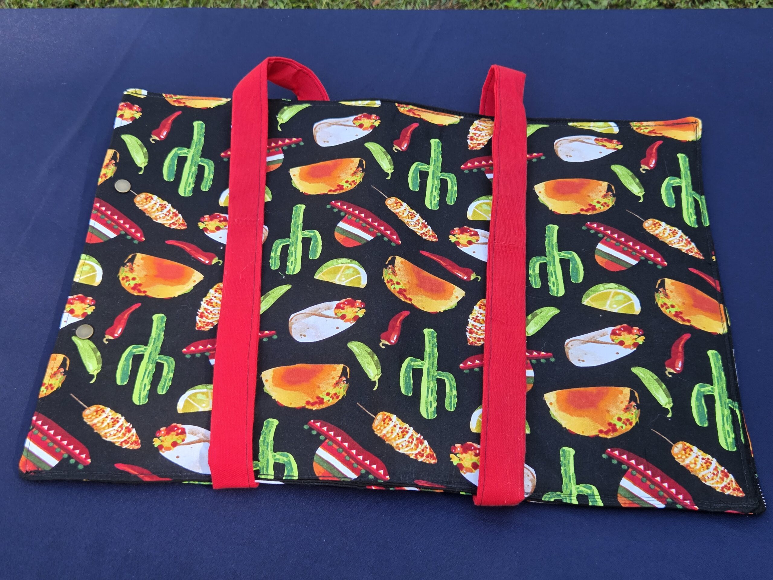 Southwestern-Themed Casserole Carrier/Tote - Image 7