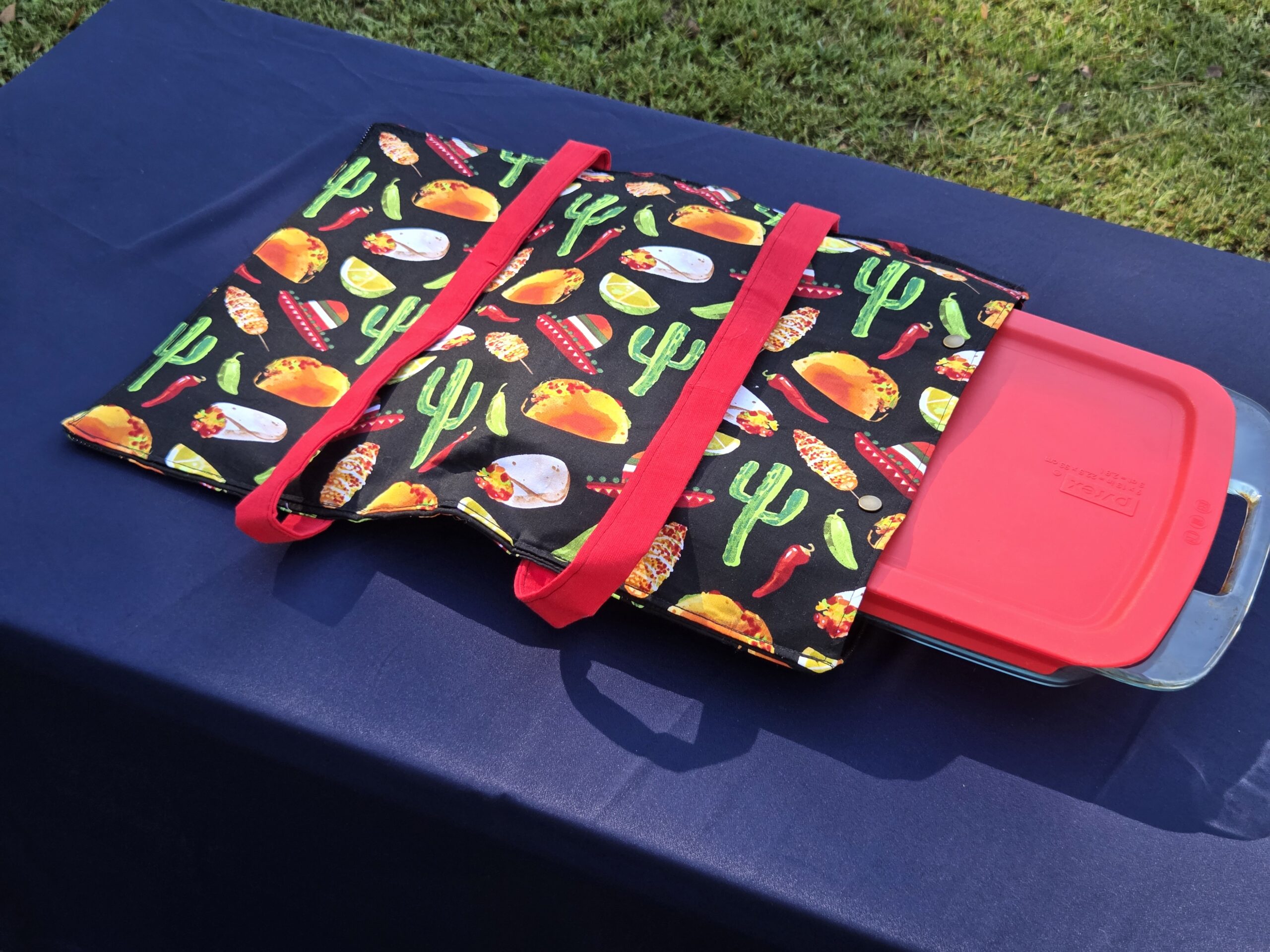 Southwestern-Themed Casserole Carrier/Tote - Image 10