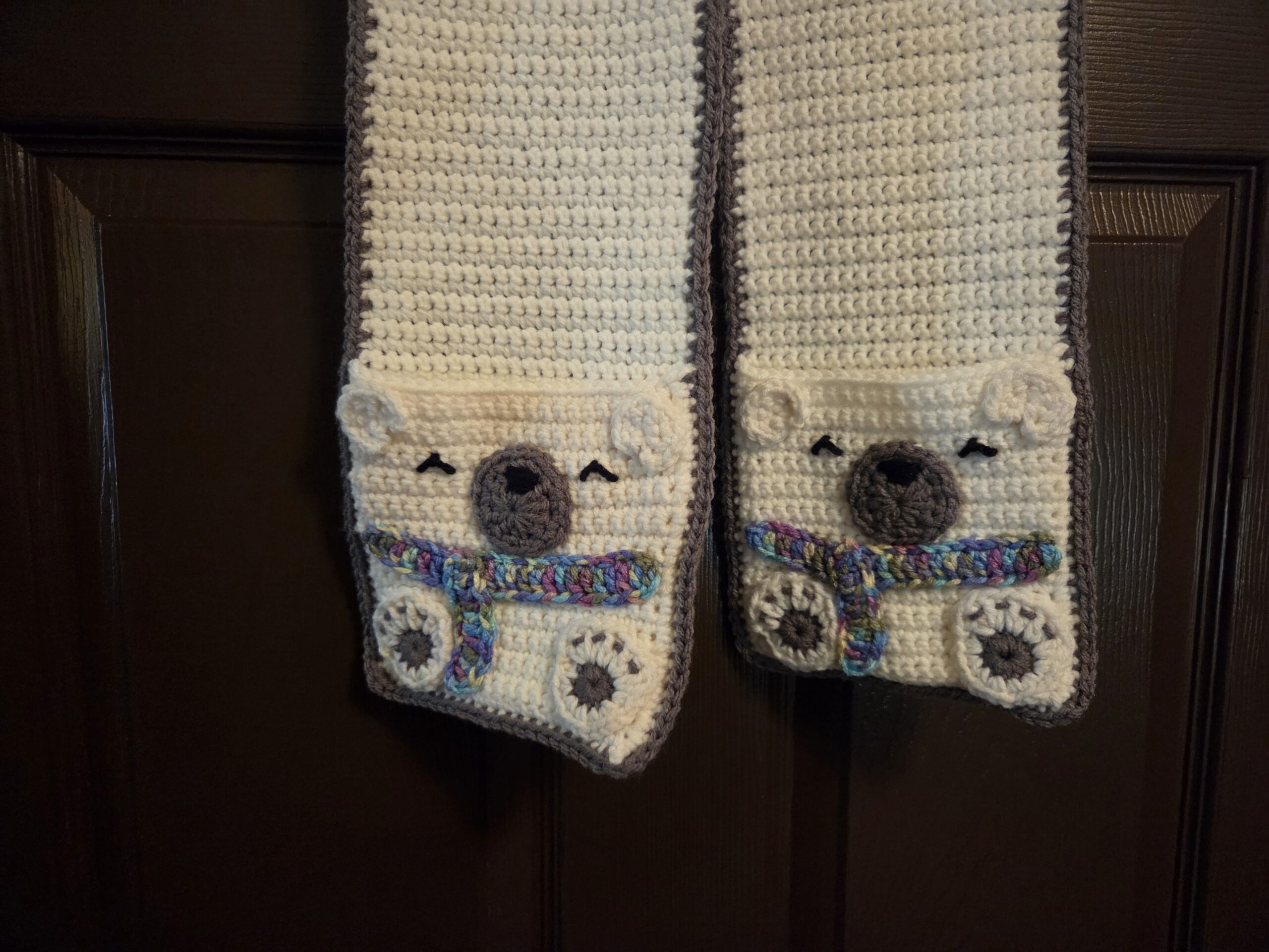 Beary Warm Snuggly Scarf - Image 2