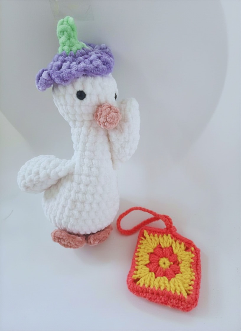 Silly Goose! - crocheted - Image 8