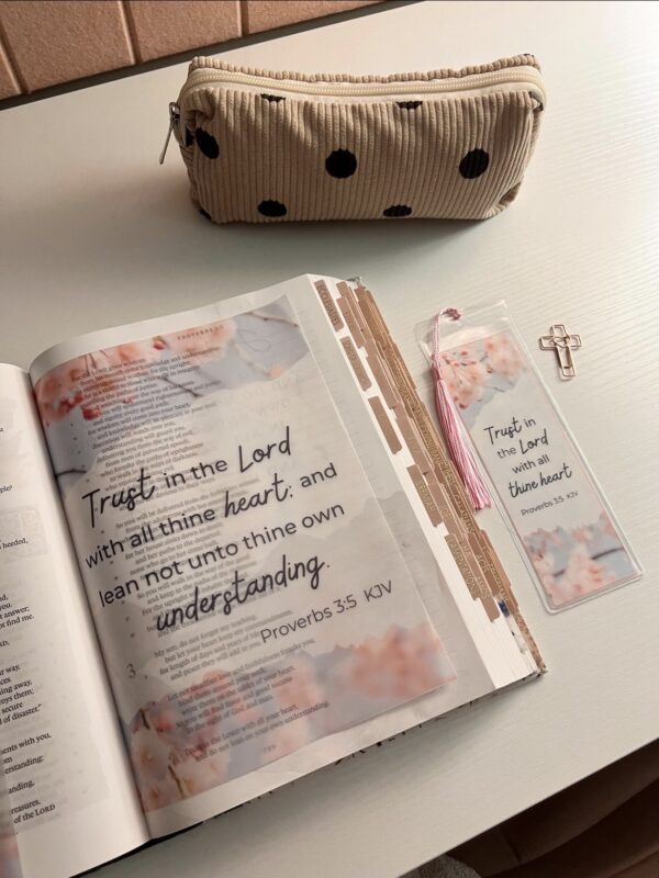 Proverbs 3:5 Bible Tip-In | Trust in the Lord | Bible Journaling Insert | 5x7, 6x8 - Image 6